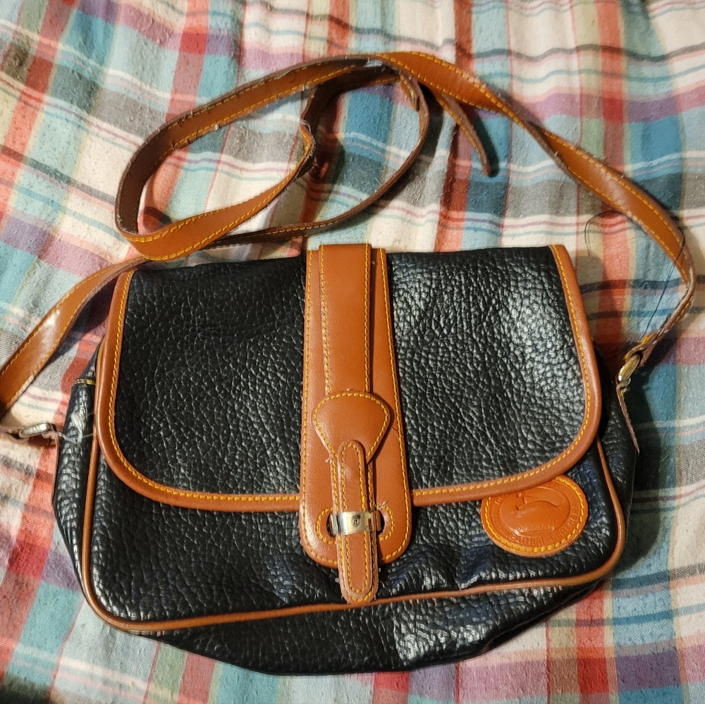 Dooney & Bourke Purse